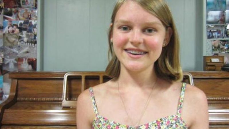 Alana la joven con dos madres y un padre...