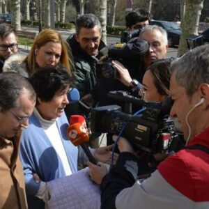 «No entiendo porqué tiene que molestar que una persona mayor tenga hijos»