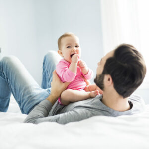 ¿Cómo decirle a tu hijo que su padre biológico es un donante de semen?