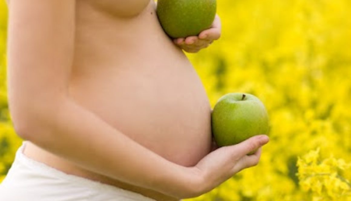 ¿ Que alimentos consumir para mejorar la fertilidad femenina ?