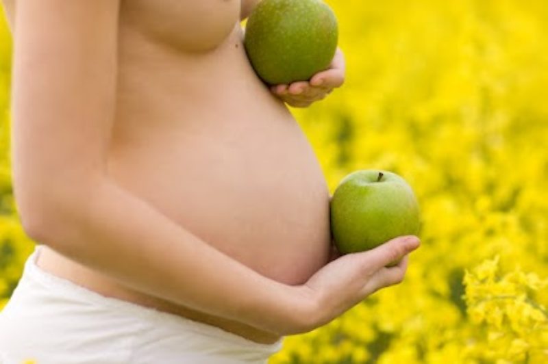 ¿ Que alimentos consumir para mejorar la fertilidad femenina ?