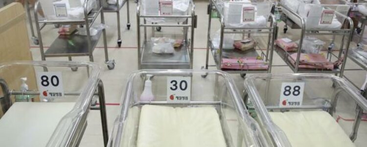 Cae una red en la India que vendía bebés por 1.500 euros