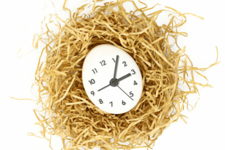 Cumplir 30 con ganas de ser madre y trabajo precario: aplazar los hijos hasta que quizá sea demasiado tarde