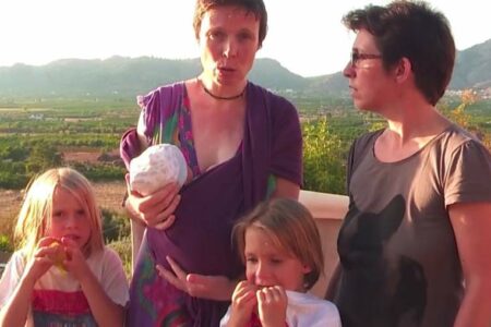 El Registro Civil permitirá inscribir a su hijo a la pareja de lesbianas que denunció discriminación