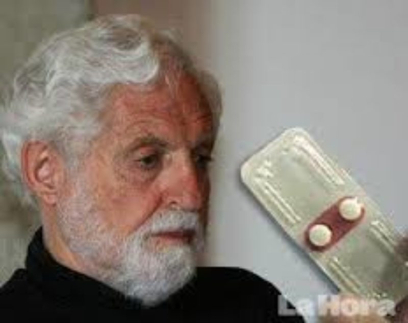 El inventor de la píldora nos habla del futuro "in vitro"