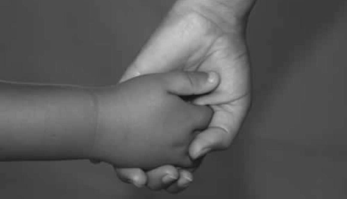 En Bizkaia las solicitudes de adopción internacional han descendido de 333 a 55 en los últimos siete años