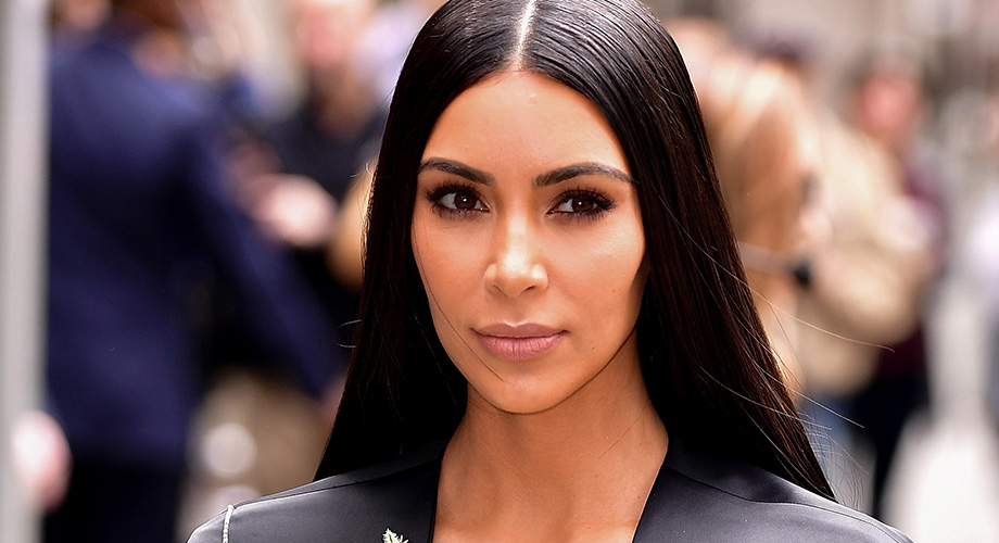 Kim Kardashian zanja los rumores sobre la gestación subrogada de Kylie Jenner