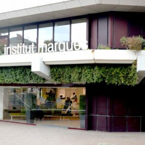 La Ilustre Academia de Ciencias de la Salud Ramón y Cajal premia la trayectoria de la Dra. Marisa López-Teijón