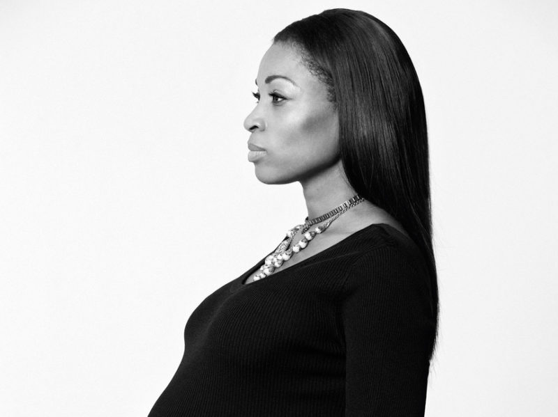 La historia de amor de la ministra africana y el ginecólogo de la jet española