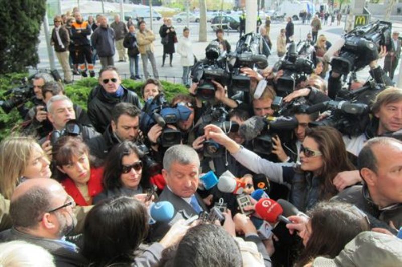 La madre adoptiva de una de las niñas robadas no reconoce su firma en los documentos