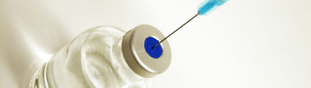 La vacunación del virus de papiloma humano (HPV) previene el cáncer de cuello de útero