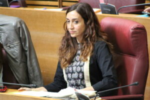 Las Cortes instan a Sanidad a aplicar técnicas de fertilidad a mujeres de más de 40 años