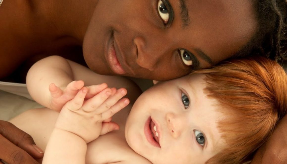 Las personas nacidas por donacion de óvulos o semen deben saber como fueron concebidas