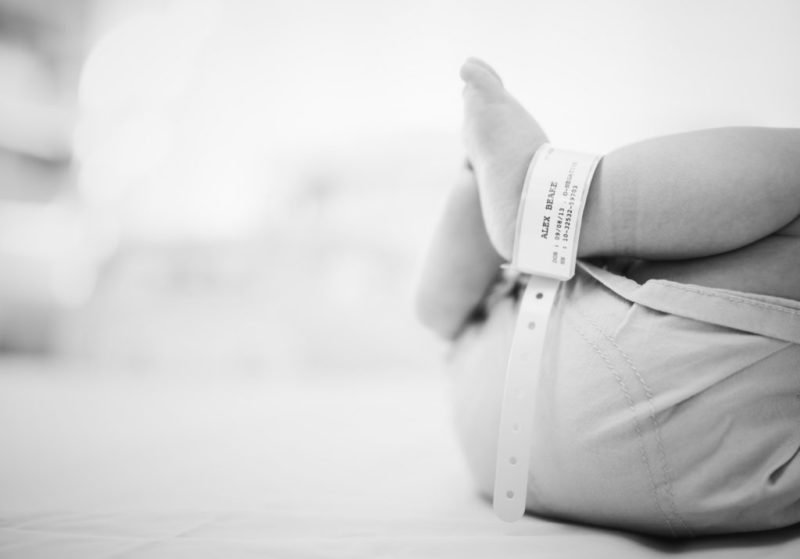 Los nacimientos caen casi un 30% en España en la última década