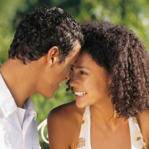 Parejas de todo el mundo vienen a España a adoptar embriones