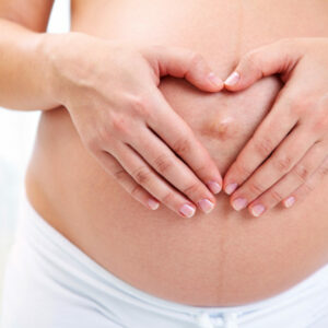 Por primera vez, dos mujeres llevan en su vientre al mismo bebé