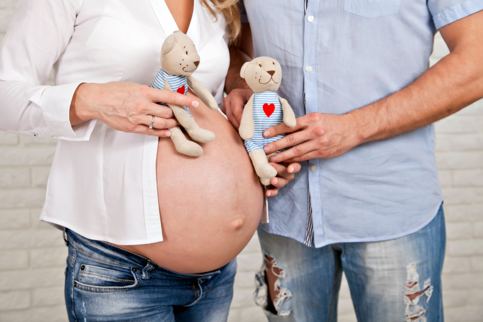 Relación entre reproducción asistida y embarazos múltiples