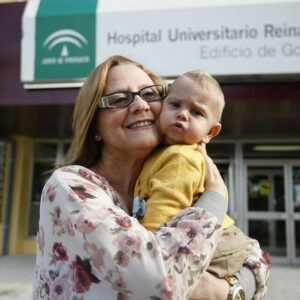 Segundo trasplante de hígado de abuela a nieto