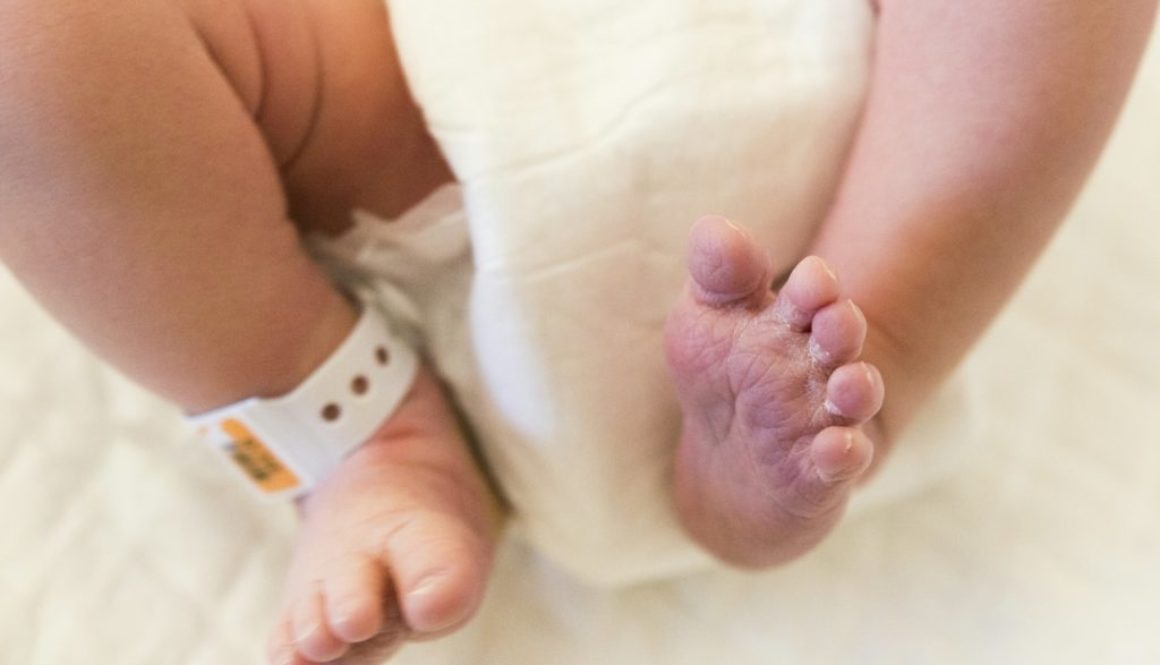 Una bebé logra sobrevivir tras nacer con 400 gramos a las 28 semanas