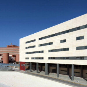 Una niña de 11 años da a luz en un hospital de Murcia